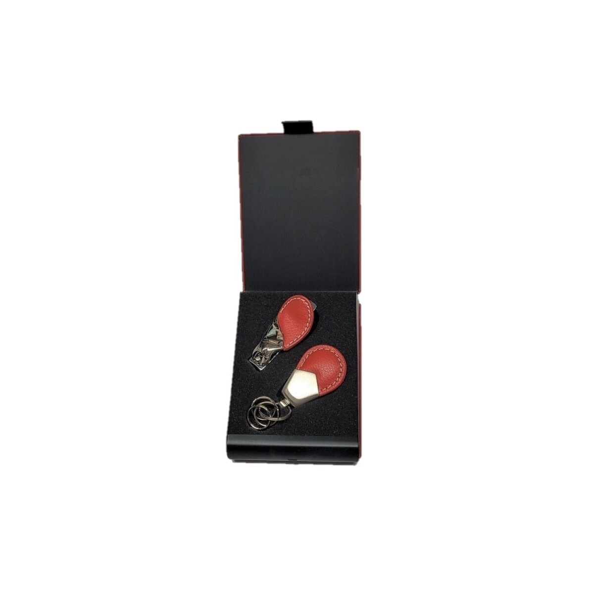 MW32 RED MANICURE SET